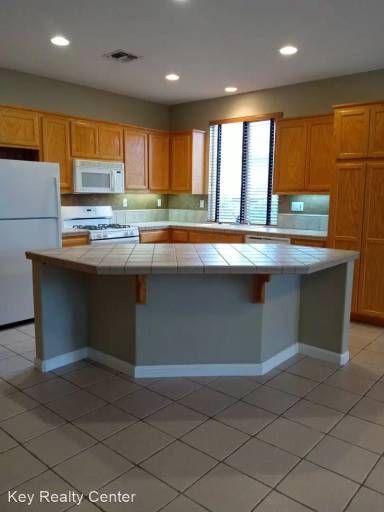 Main picture of 8327 Gypsy Star Way