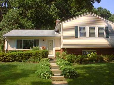 Main picture of 1705 Woodman Ave