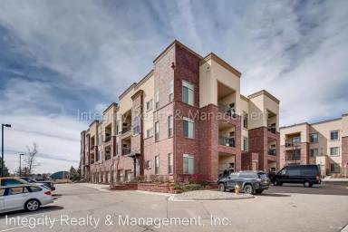 Main picture of 307 Inverness Way S