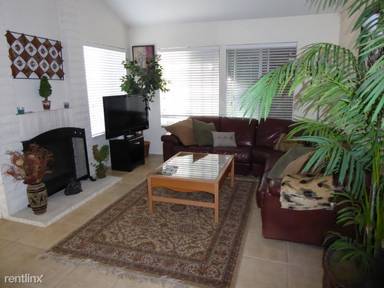 Main picture of 1044 Canal St