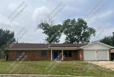 Main picture of 361 Heirloom Dr