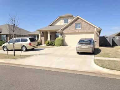 Main picture of 18305 Bodegon Rd