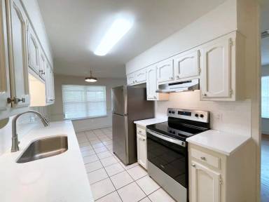 Main picture of 13155 Briargrove Ave
