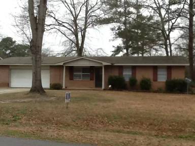Main picture of 5825 Bishop Dr