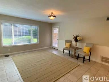 Main picture of Rollingwood Condominiums