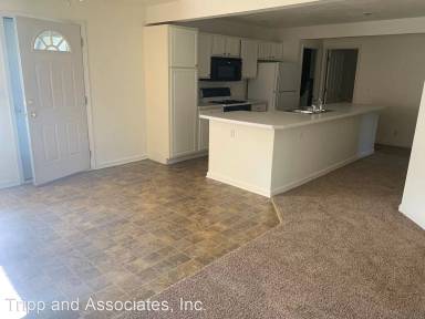 Main picture of 500 E Inman Pkwy