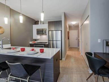 Main picture of 180 N Michigan Ave Apartments