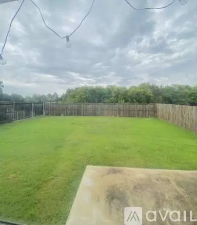 Main picture of 2760 Indian Oak Dr