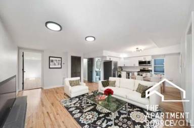 Main picture of 1112 W 18th St