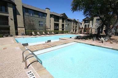 Main picture of 186A and Pond Springs