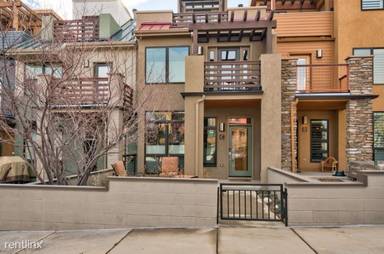 Main picture of 5050 Pierre St