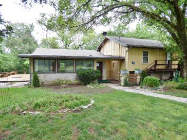 Main picture of 4704 Dobson Cir