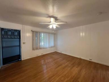 Main picture of 1839 Kaioo Dr
