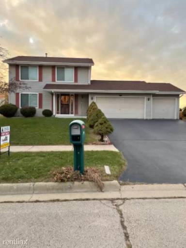 Main picture of 308 Karls Ct