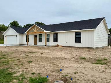 Main picture of 440 N Indiana Ave