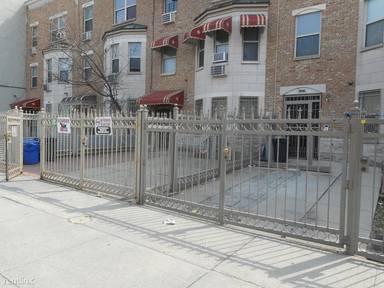 Main picture of 1519 Pacific St