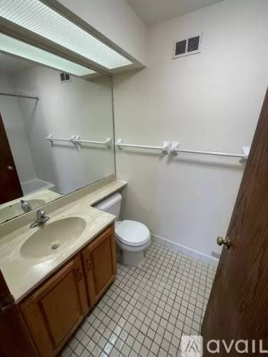 Main picture of The Monticello Apartments