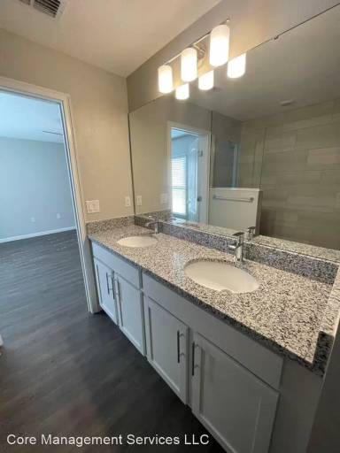 Main picture of 1162 Glencove Ave NW