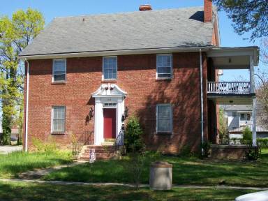 Main picture of 812 Overbrook Rd
