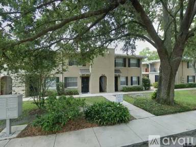 Main picture of 1002 W Par St