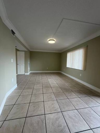 Main picture of 4212 Desoto Ave