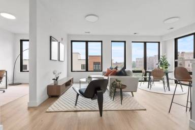 Main picture of 407 Highland Ave