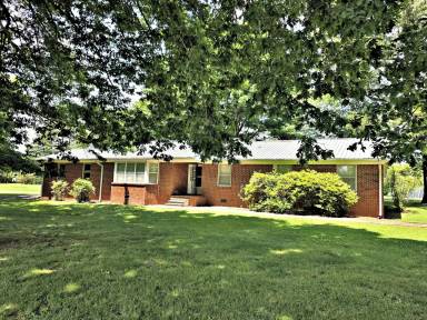 Main picture of 27043 Copeland Rd