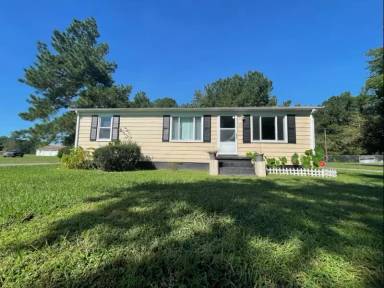 Main picture of 10714 Quaker Rd