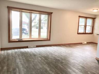 Main picture of 12808 S Marquette Ave