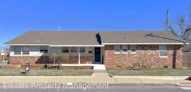 Main picture of 5012 N Linn Ave