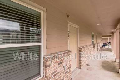 Main picture of 2002 20th St