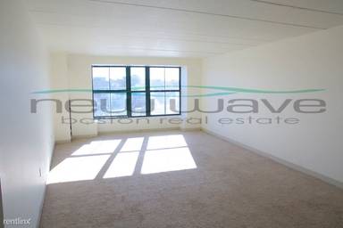 Main picture of 650 Columbus Ave