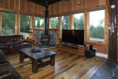 Main picture of 480 Haugen Heights Rd