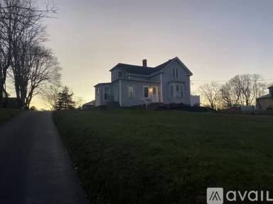 Main picture of 380 Main St