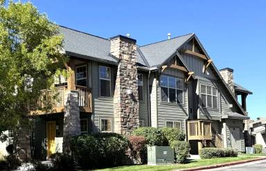 Main picture of 1526 Redstone Ave