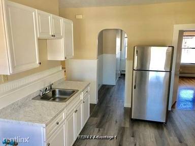 Main picture of 11 Hillside St