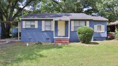 Main picture of 3111 Baker Cir