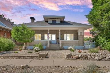 Main picture of 1203 25th St