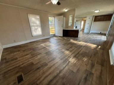 Main picture of 2183 Triplett Rd