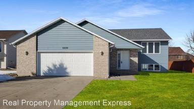 Main picture of 6809 S Connie Ave