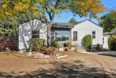 Main picture of 12707 E Main Ave