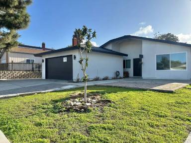 Main picture of 1577 Skylark Way