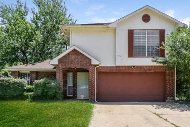 Main picture of 6309 Brookmont Ct
