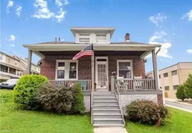 Main picture of 34 S 24th St