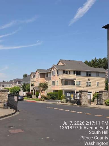 Main picture of 13507 97th Ave E
