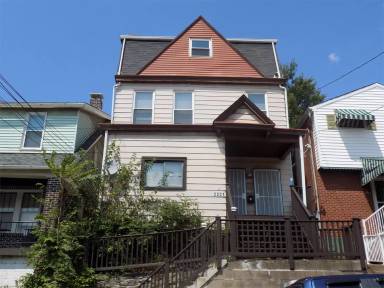 Main picture of 2221 Hawthorne Avenue - 3