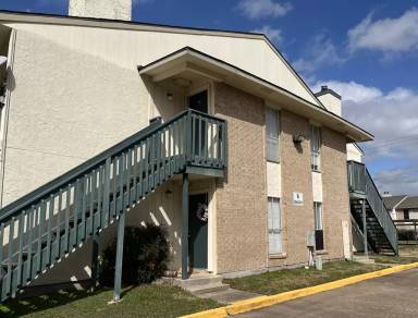 Main picture of El Dorado Way Condominiums
