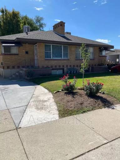 Main picture of 784 E 450 S