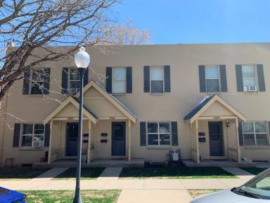 Main picture of 2320 W 30th Ave