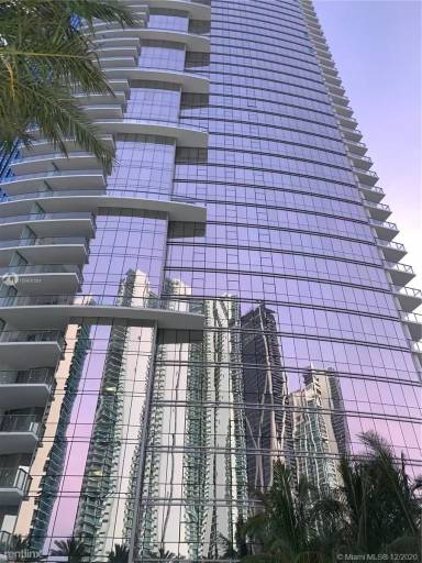 Main picture of Paramount Miami Worldcenter